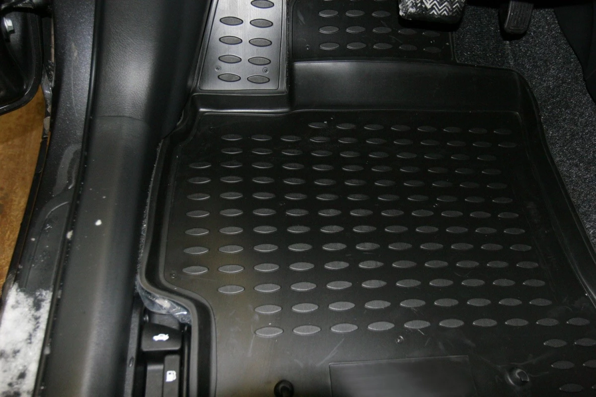 NLC.48.15.210k ELEMENT/NOVLINE Коврики в салон TOYOTA Corolla 01/2007-2013, 4 шт. (полиуретан) (фото 3)