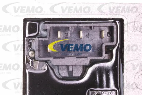 V30-79-0007 VEMO Регулятор, вентилятор салона (фото 2)