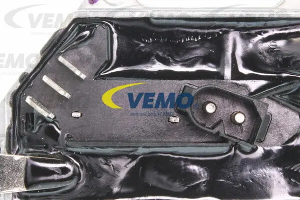 V42-79-0002 VEMO Регулятор, вентилятор салона (фото 2)
