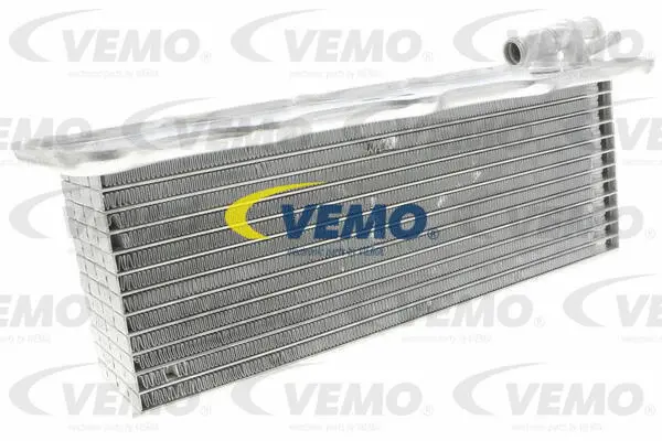 V15-60-0004 VEMO Интеркулер (фото 1)