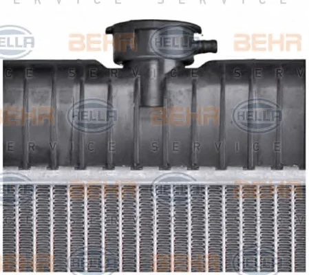 8MK 376 710-501 BEHR/HELLA/PAGID Радиатор охлаждения двигателя (фото 7)