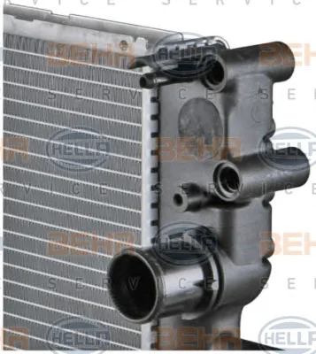 8MK 376 754-401 BEHR/HELLA/PAGID Радиатор охлаждения двигателя (фото 8)