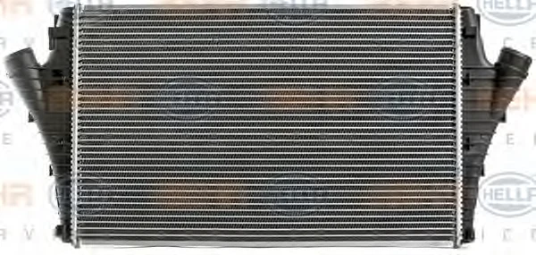 8ML 376 700-671 BEHR/HELLA/PAGID Интеркулер (радиатор интеркулера) (фото 5)