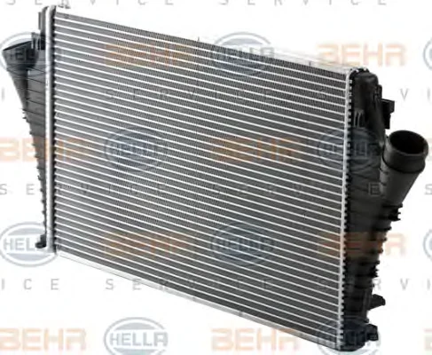 8ML 376 700-724 BEHR/HELLA/PAGID Интеркулер (радиатор интеркулера) (фото 7)