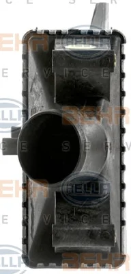 8ML 376 900-444 BEHR/HELLA/PAGID Интеркулер (радиатор интеркулера) (фото 3)