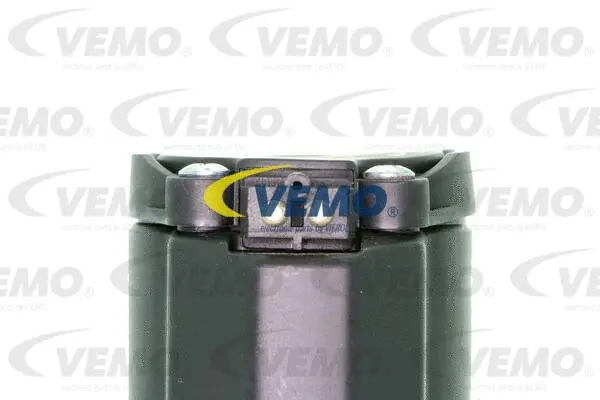 V30-63-0025 VEMO Насос дополнительного воздуха (фото 2)