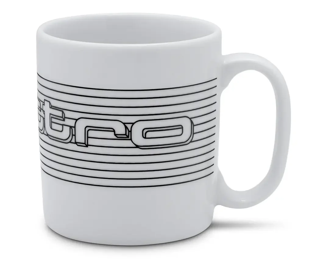 3292200200 VAG Фарфоровая кружка Audi quattro mug, white/black (фото 1)