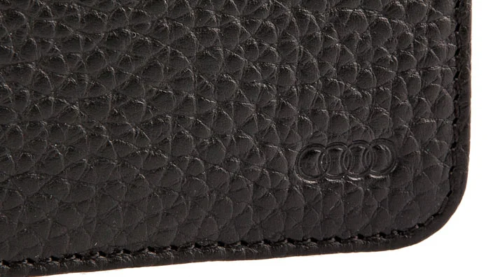3141400100 VAG Кожаный чехол Audi для Samsung S4 Leather case, black (фото 5)