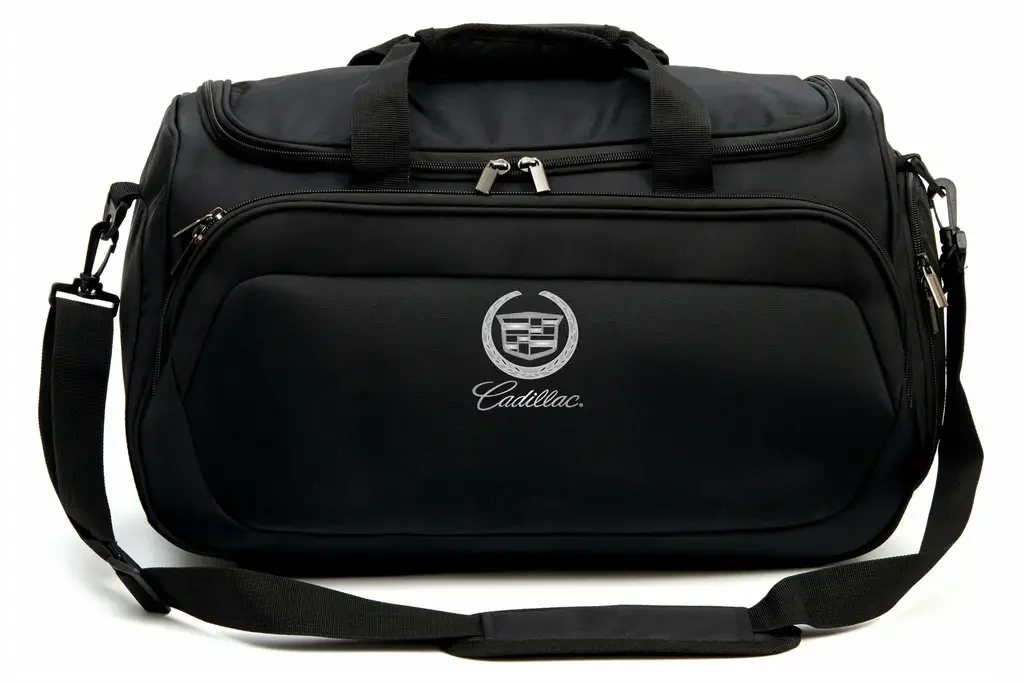 FKDBCD GM Спортивно-туристическая сумка Cadillac Duffle Bag, Black (фото 1)