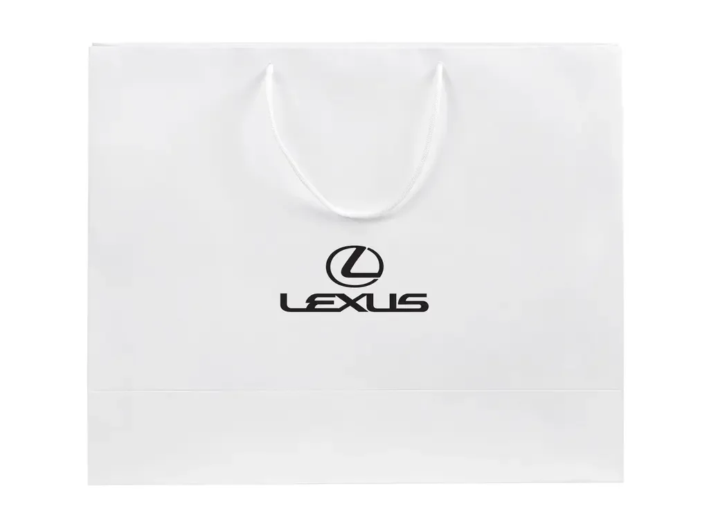 LBA25411 TOYOTA Бумажный подарочный пакет Lexus, белый, размер L: 42 х 34,5 х 15 см. (фото 1)