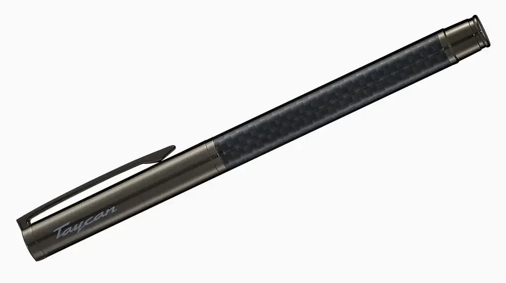 WAP0512040NTAY PORSCHE Шариковая ручка Porsche Taycan rollerball pen – Essential (фото 1)