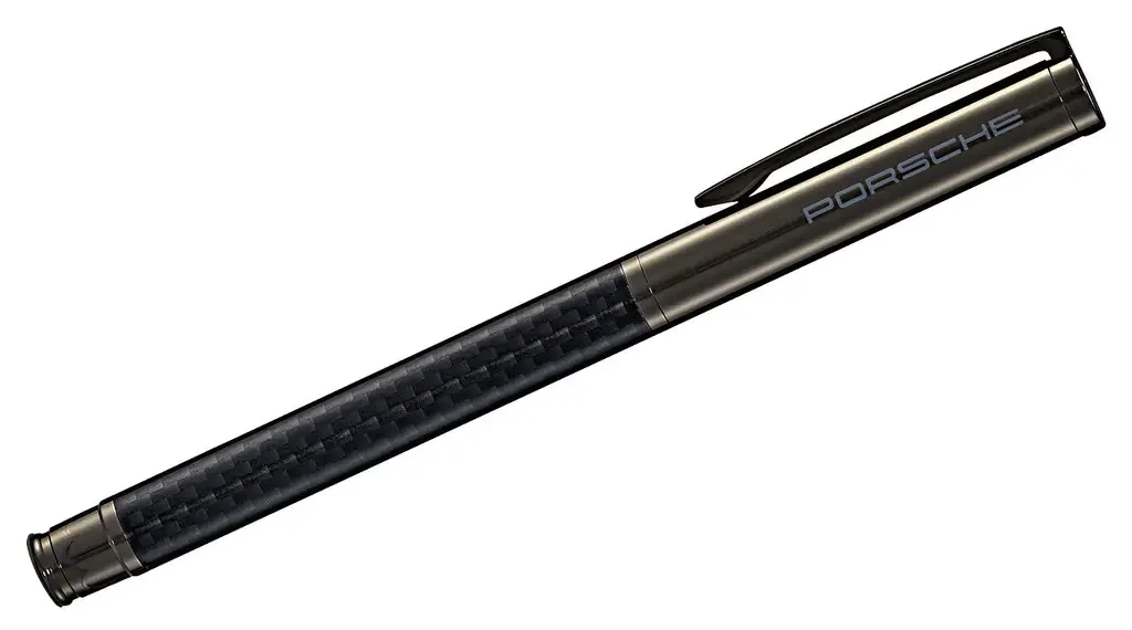 WAP0512030NCYM PORSCHE Шариковая ручка Porsche Cayman Rollerball Pen – Essential Collection (фото 2)