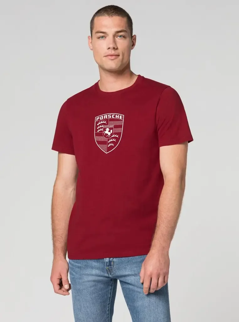WAP6710XS0PESS PORSCHE Мужская футболка Porsche Crest T-shirt - Essential Collection, Men, Bordeaux Red (фото 5)