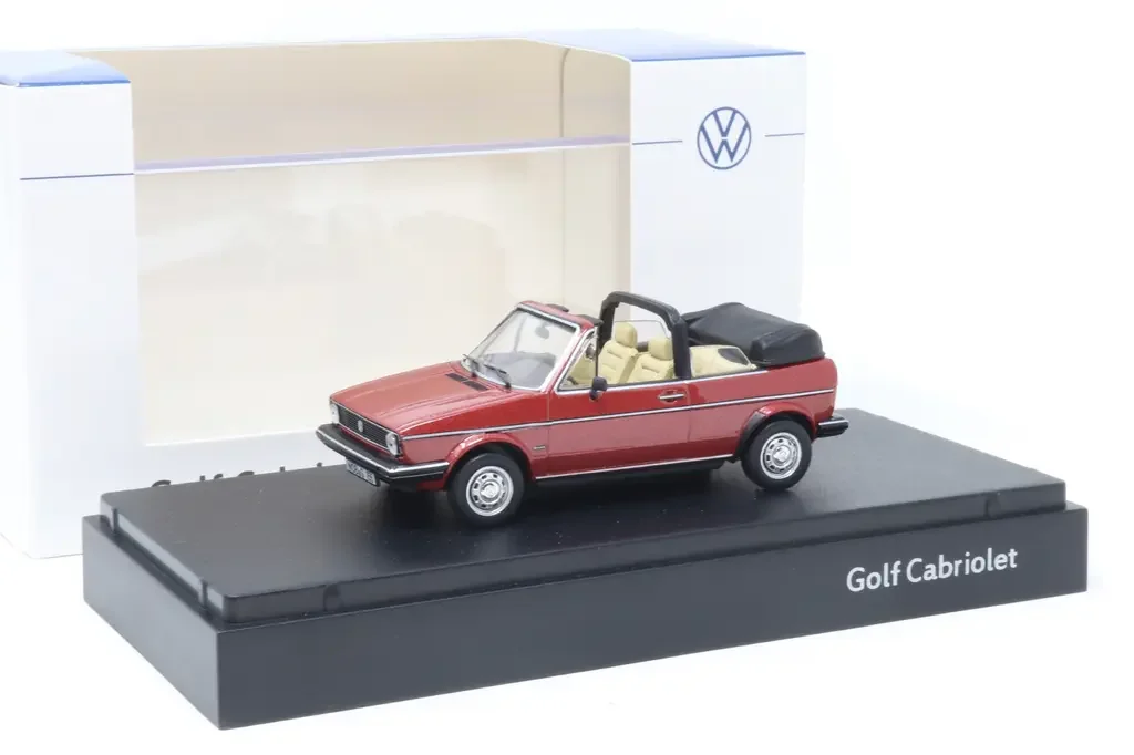 155099300645 VAG Масштабная модель Volkswagen Golf 1 Cabriolet, Scale 1:43, Indian Red (фото 1)