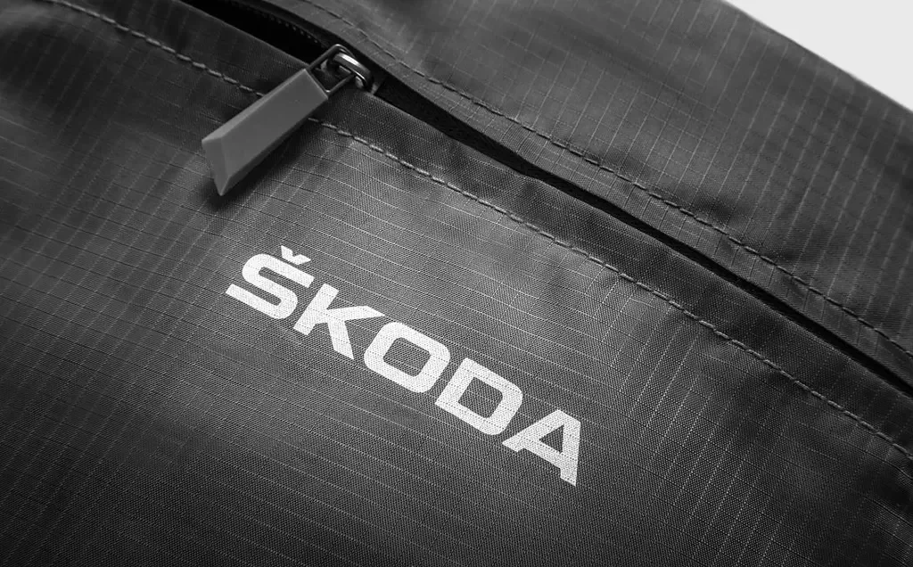 000087327J VAG Складной рюкзак Skoda Packable Backpack, Grey (фото 4)