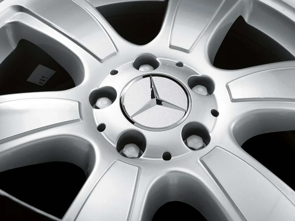 B66470206 MERCEDES Колпачок ступицы колеса Mercedes цвета стерлинговое серебро с хромированным логотипом (фото 5)