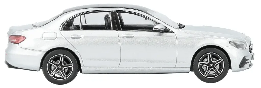 B66960498 MERCEDES Модель Mercedes-Benz E-Class AMG Line (W213), Scale 1:43, High-tech Silver (фото 3)