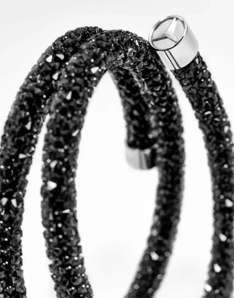 B66954718 MERCEDES Женский браслет Mercedes Tokyo Bracelet, Swarovski, black / silver-coloured (фото 2)