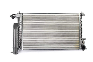 BSG 70-520-005 BSG Радиатор, охлаждение двигателя (фото 2)