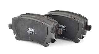 BSG 90-200-019 BSG Комплект тормозных колодок, дисковый тормоз (фото 2)