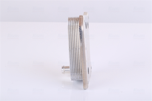 90581 NISSENS масляный радиатор, двигательное масло (фото 2)
