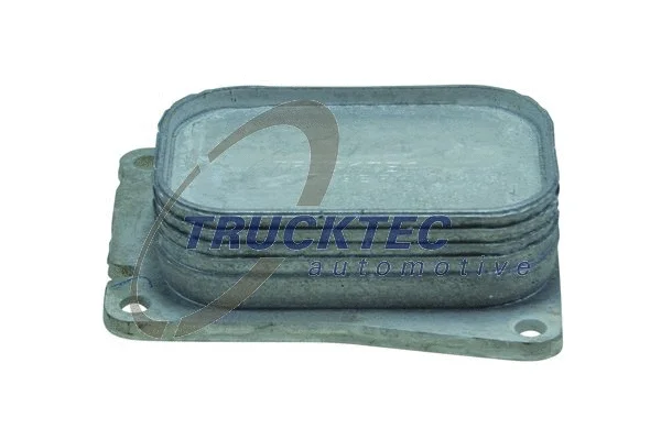 02.18.072 TRUCKTEC масляный радиатор, двигательное масло (фото 1)