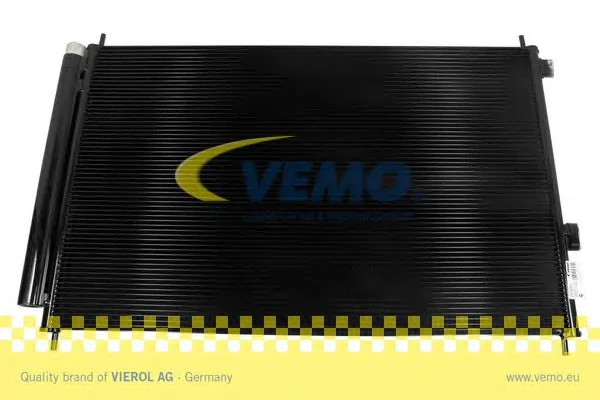 V70-62-0011 VEMO Радиатор кондиционера (фото 1)