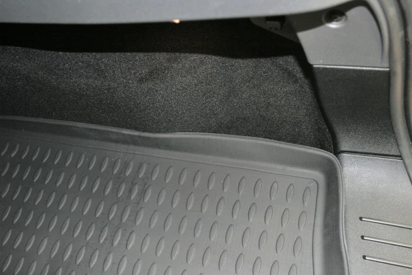 NLC1603B11 ELEMENT/NOVLINE Коврик автомобильный резиновый в багажник FORD Focus II 2004->, хб, (полиуретан) (фото 5)