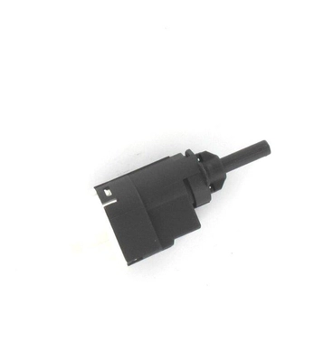 SMB5061 LUCAS Выключатель фонаря сигнала торможения (фото 1)