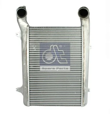 5.45261 DT Spare Parts Интеркулер (радиатор интеркулера) (фото 1)