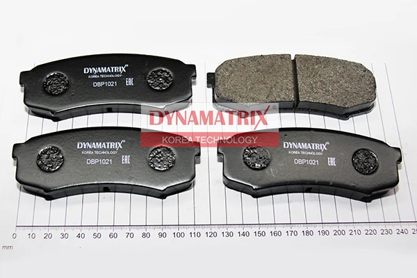 DBP1021 DYNAMAX Комплект колодок для дисковых тормозов (фото 1)