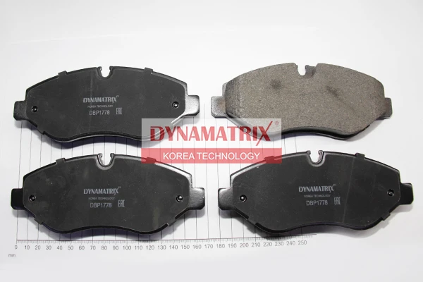 DBP1778 DYNAMAX Комплект колодок для дисковых тормозов (фото 1)
