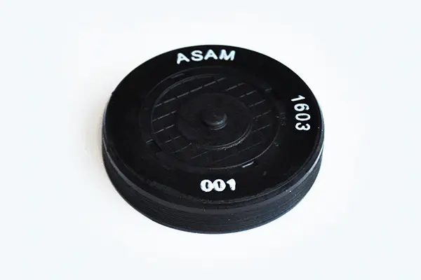 32975 ASAM Заглушка, ось коромысла-монтажное отверстие (фото 1)
