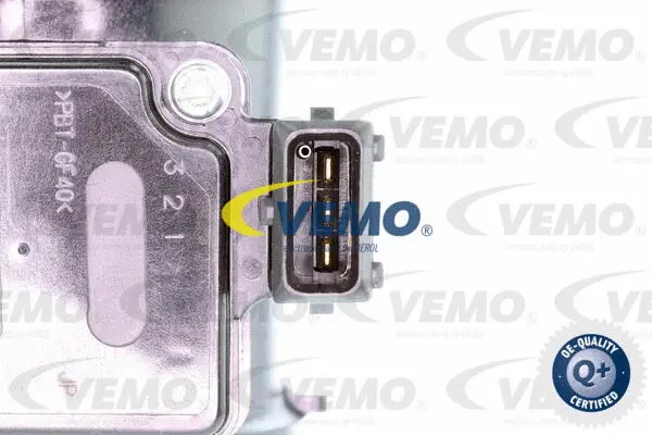 V10-72-1017 VEMO Расходомер воздуха (фото 2)
