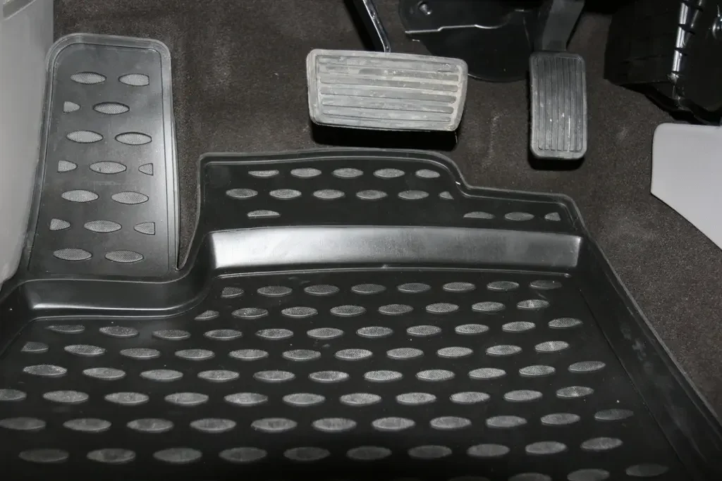 NLC1827210KH ELEMENT/NOVLINE Комплект резиновых автомобильных ковриков в салон HONDA Civic, 2012->, сед., 4 шт. (полиуретан), NLC.18.27.210kh (фото 1)