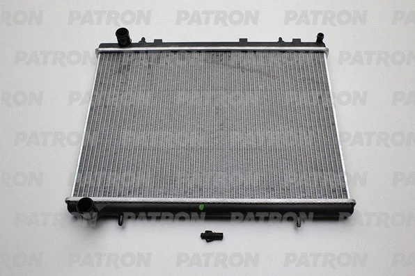 PRS4332 PATRON Радиатор, охлаждение двигателя (фото 1)