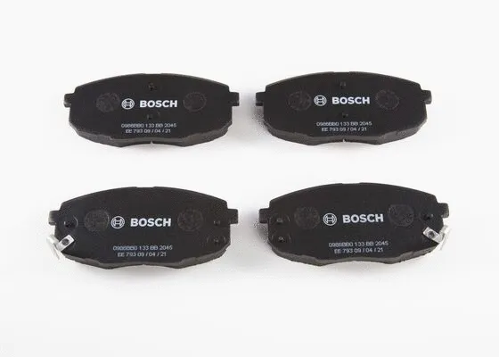 0 986 BB0 133 BOSCH Комплект тормозных колодок, дисковый тормоз (фото 1)