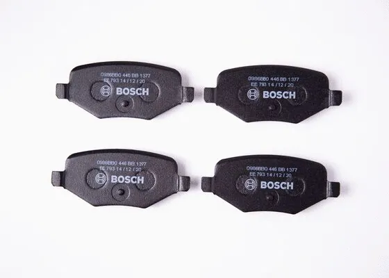 0 986 BB0 446 BOSCH Комплект тормозных колодок, дисковый тормоз (фото 6)