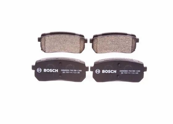 0 986 BB0 765 BOSCH Комплект тормозных колодок, дисковый тормоз (фото 3)