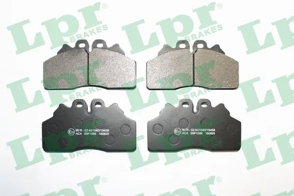 05P1586 LPR/AP/RAL Комплект тормозных колодок, дисковый тормоз (фото 1)