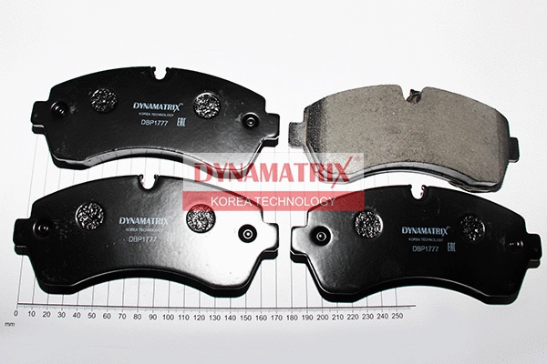 DBP1777 DYNAMATRIX Комплект тормозных колодок, дисковый тормоз (фото 1)