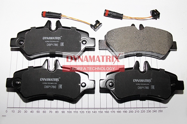 DBP1780 DYNAMATRIX Комплект тормозных колодок, дисковый тормоз (фото 1)