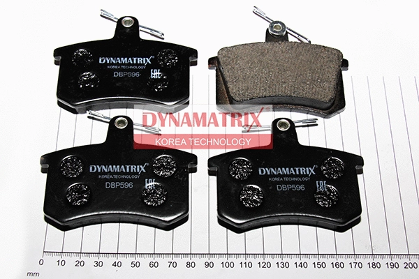 DBP596 DYNAMATRIX Комплект тормозных колодок, дисковый тормоз (фото 1)