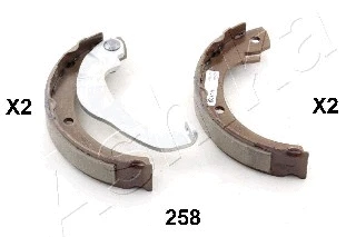 55-02-258 ASHIKA Комплект тормозных колодок, стояночная тормозная система (фото 1)