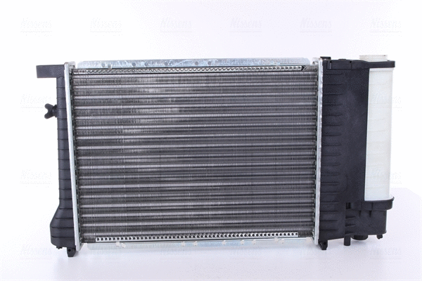 60735A NISSENS Радиатор, охлаждение двигателя (фото 2)