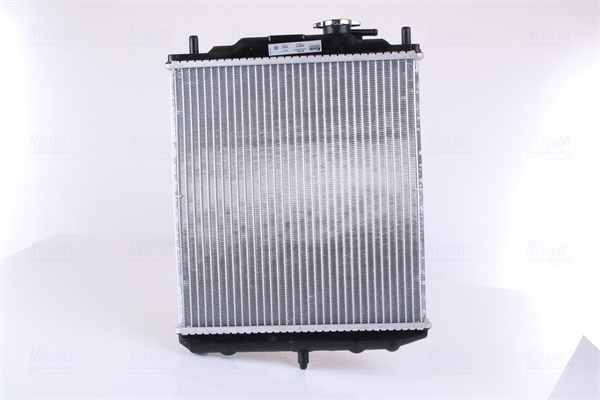 61762 NISSENS Радиатор, охлаждение двигателя (фото 2)