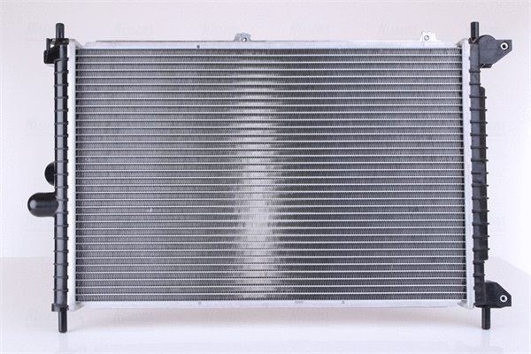 63089 NISSENS Радиатор, охлаждение двигателя (фото 2)