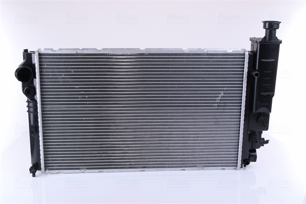 63545 NISSENS Радиатор, охлаждение двигателя (фото 1)