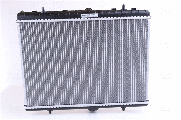 63621A NISSENS Радиатор, охлаждение двигателя (фото 2)