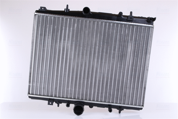 63703 NISSENS Радиатор, охлаждение двигателя (фото 1)